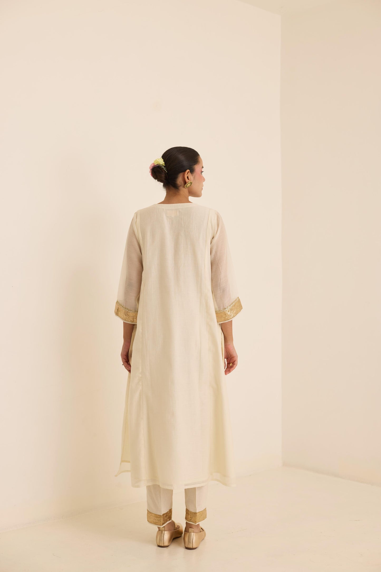 Pearl Mukaish Set