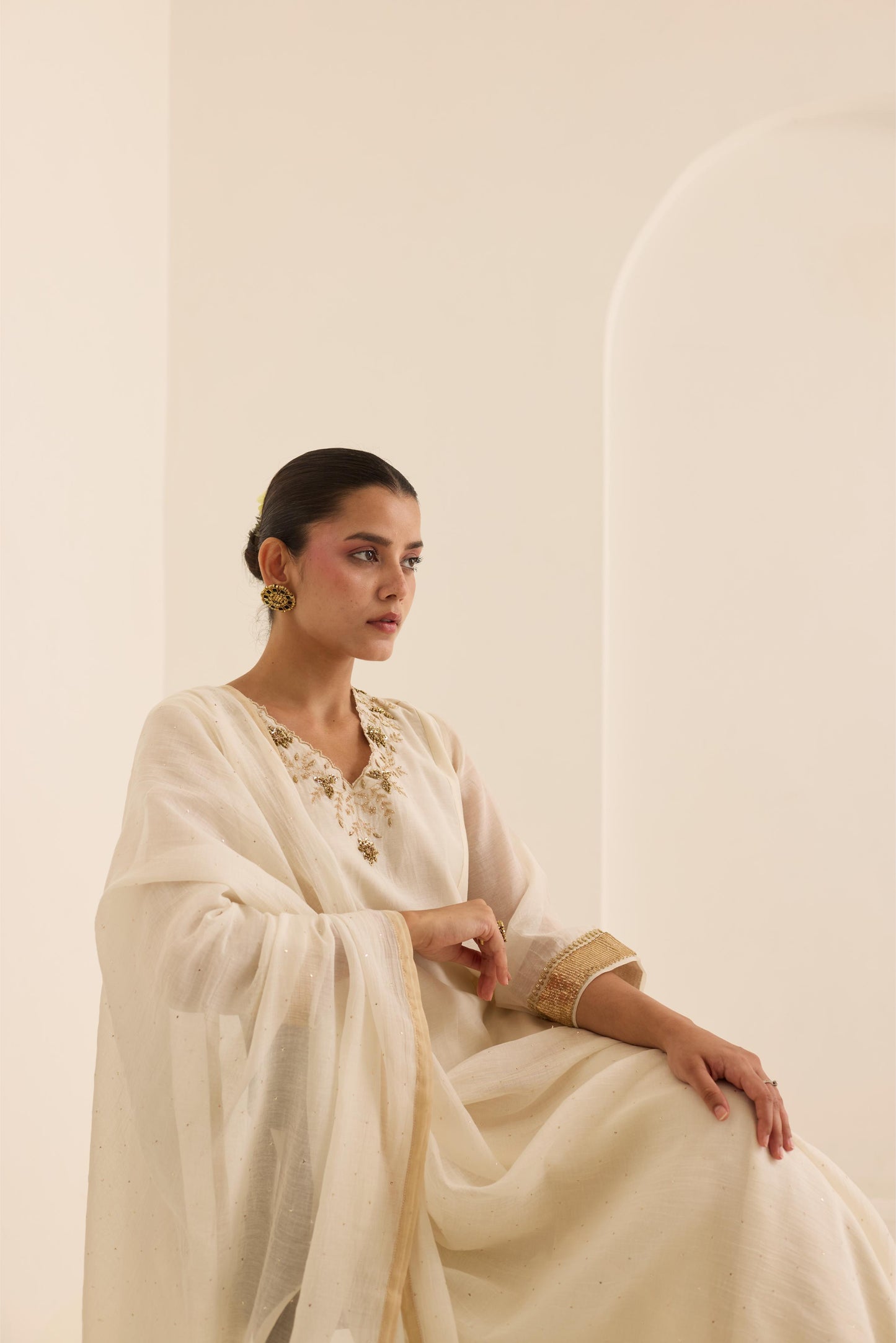 Pearl Mukaish Set