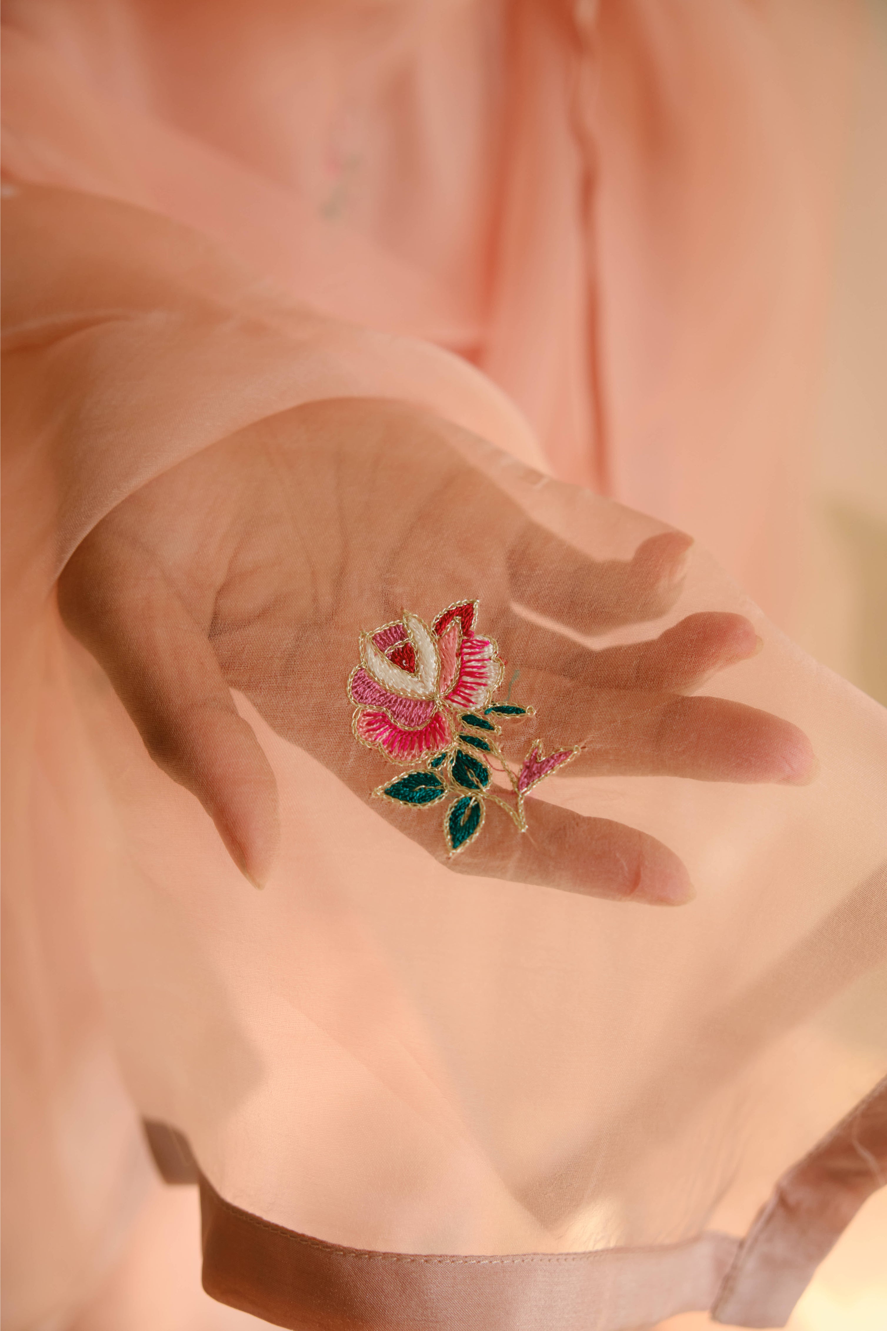 PERSIAN ROSE SILK SET