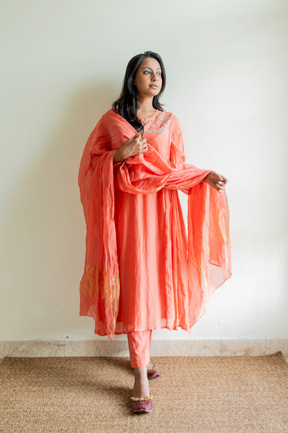 Juanita- Handwoven chanderi saffrob kurta